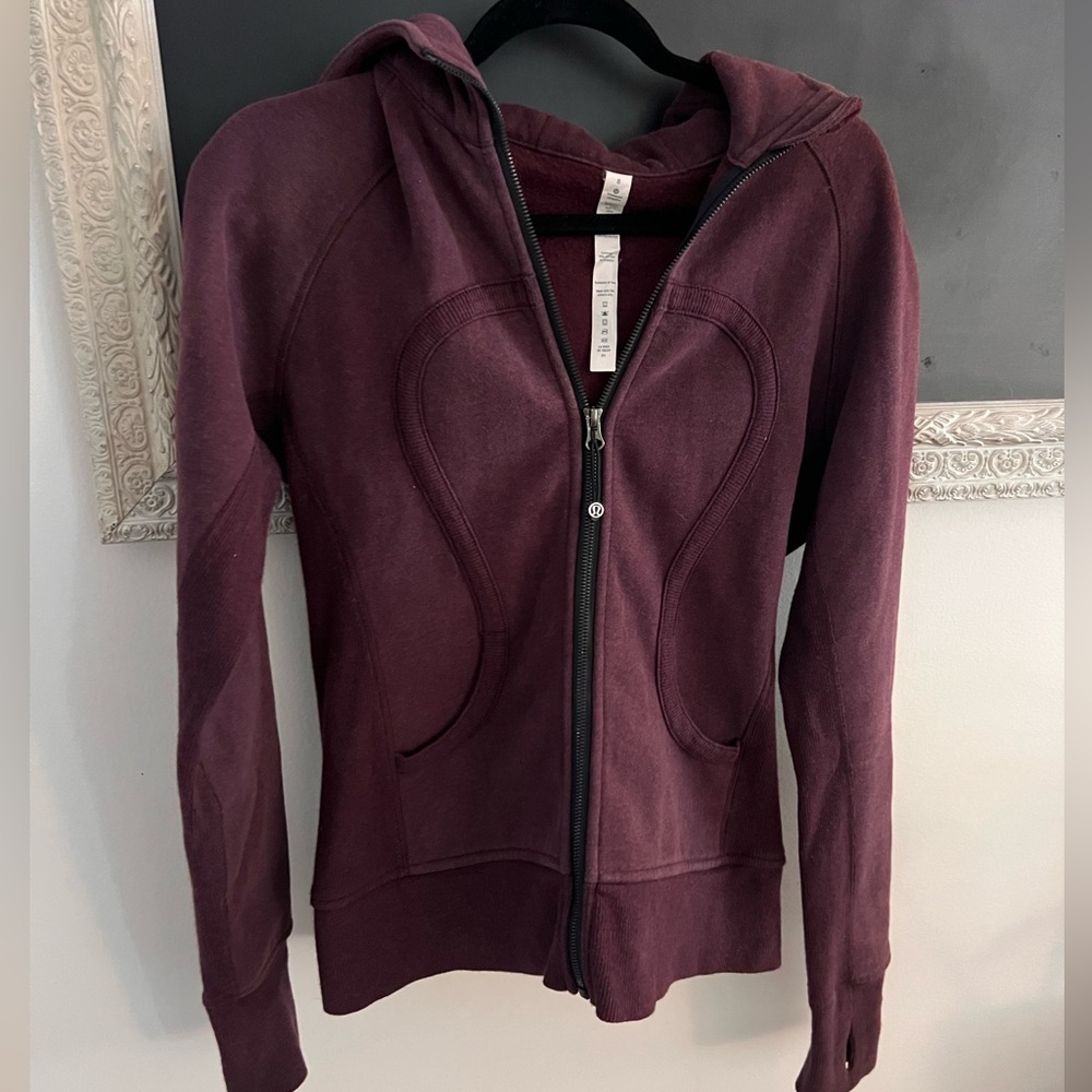 Lululemon Scuba Hoodie – Size 8, Deep Plum